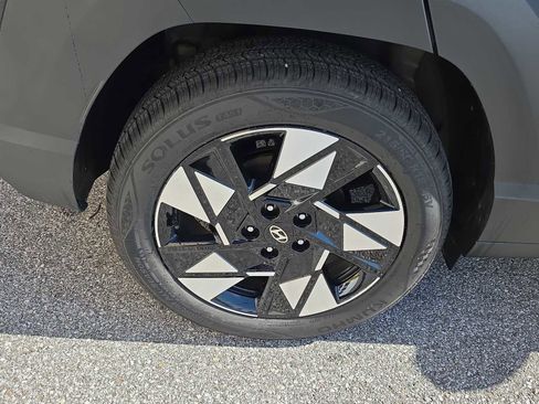 New 2025 Hyundai Kona SEL image 7