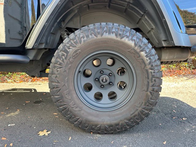 Used 2020 Jeep Gladiator Rubicon AWD/4WD image 5