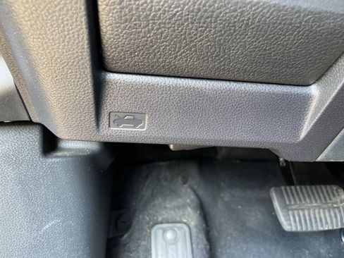 Used 2022 Subaru Ascent Limited AWD/4WD image 47