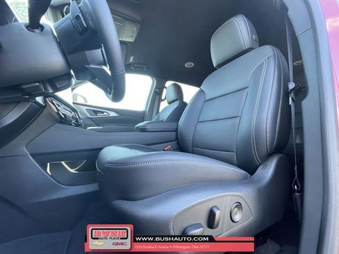 New 2025 Chevrolet Traverse LT w/ Enhanced Driving Package image 19