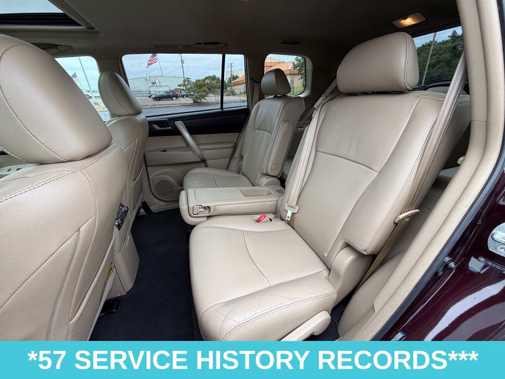 Used 2013 Toyota Highlander SE AWD/4WD image 29