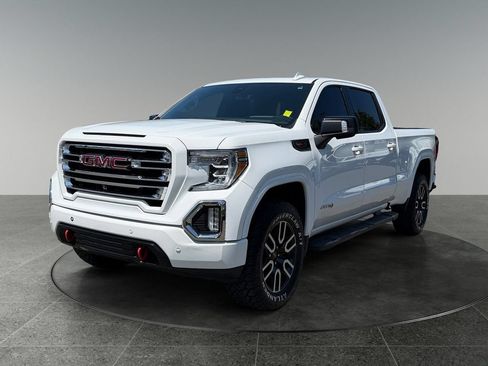 Used 2020 GMC Sierra 1500 AT4 w/ AT4 Premium Package AWD/4WD image 3