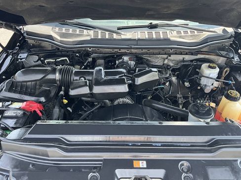 Used 2017 Ford F250 XL w/ STX Appearance Package AWD/4WD image 17