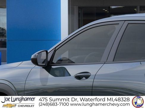 New 2026 Chevrolet Trax LS w/ LS Convenience Package FWD image 12