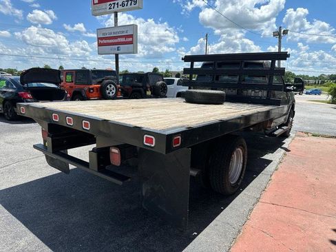 Used 2019 Ford F350 XL RWD image 2