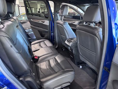 Used 2023 Cadillac XT6 Sport image 14