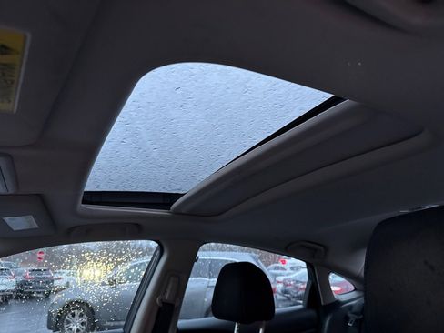 Used 2016 Honda Civic EX image 10