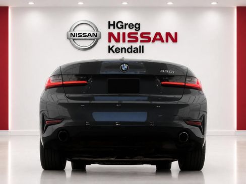 Used 2021 BMW 330i Sedan w/ Convenience Package RWD image 6