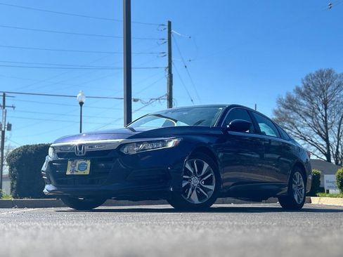 Used 2018 Honda Accord LX image 1