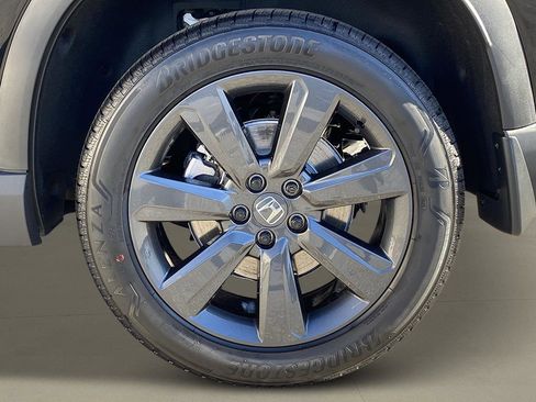 New 2026 Honda Pilot Sport image 7