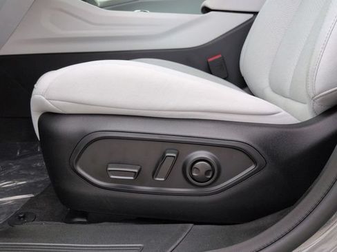 New 2026 Jeep Cherokee Laredo AWD/4WD image 19