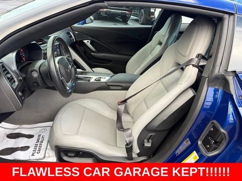 Used 2017 Chevrolet Corvette Stingray Coupe w/ 1LT RWD image 13