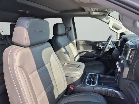 Used 2021 GMC Sierra 1500 Denali w/ Denali Ultimate Package image 15