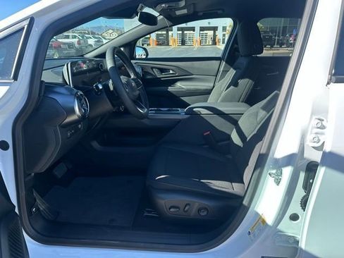 New 2026 Chevrolet Equinox EV LT w/ Comfort Package image 2