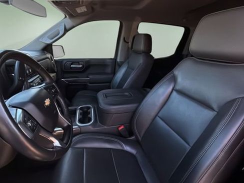 Used 2019 Chevrolet Silverado 1500 LTZ w/ LTZ Convenience Package image 17