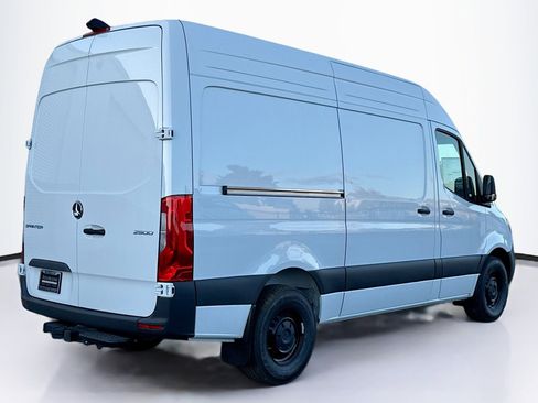 New 2025 Mercedes-Benz Sprinter 2500 image 5