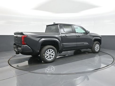 New 2026 Toyota Tacoma SR5 AWD/4WD image 8