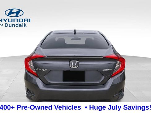 Used 2018 Honda Civic Touring image 7