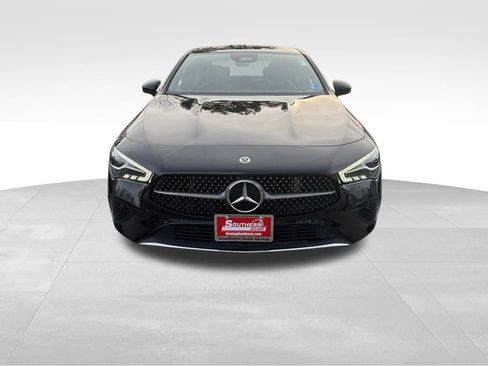 Used 2025 Mercedes-Benz CLA 250 image 8