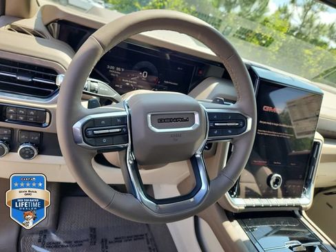 New 2026 GMC Yukon XL Denali AWD/4WD image 18