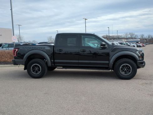 Used 2018 Ford F150 Raptor w/ Equipment Group 802A Luxury image 9