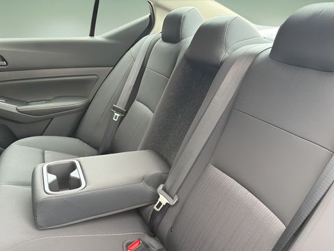 New 2026 Nissan Altima 2.5 SV w/ SV Special Edition Package FWD image 18