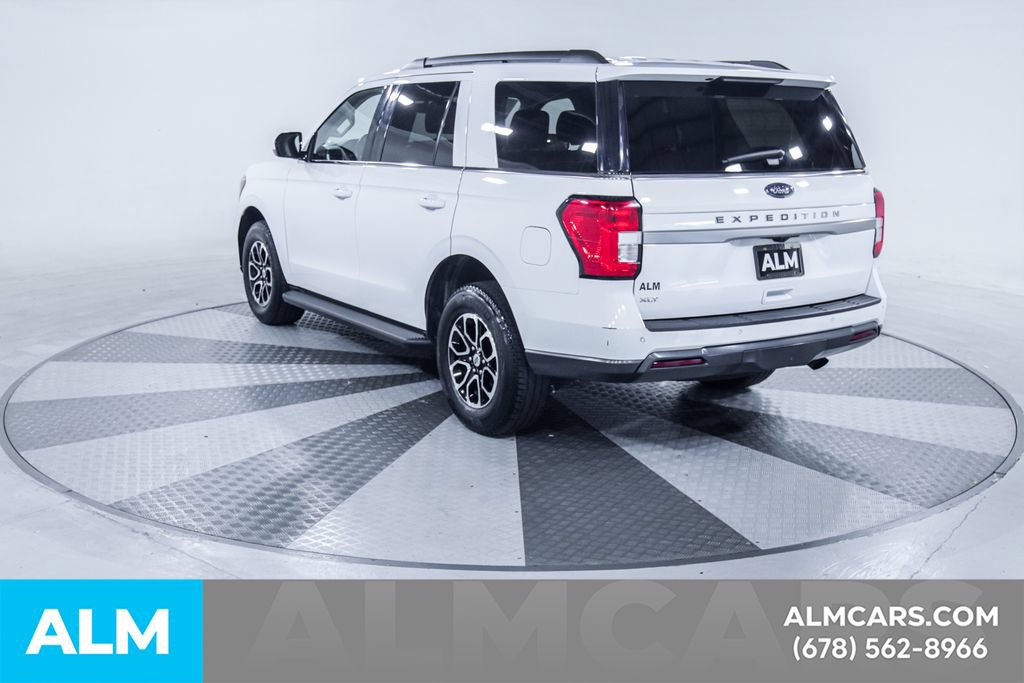 Used 2024 Ford Expedition XLT RWD image 7