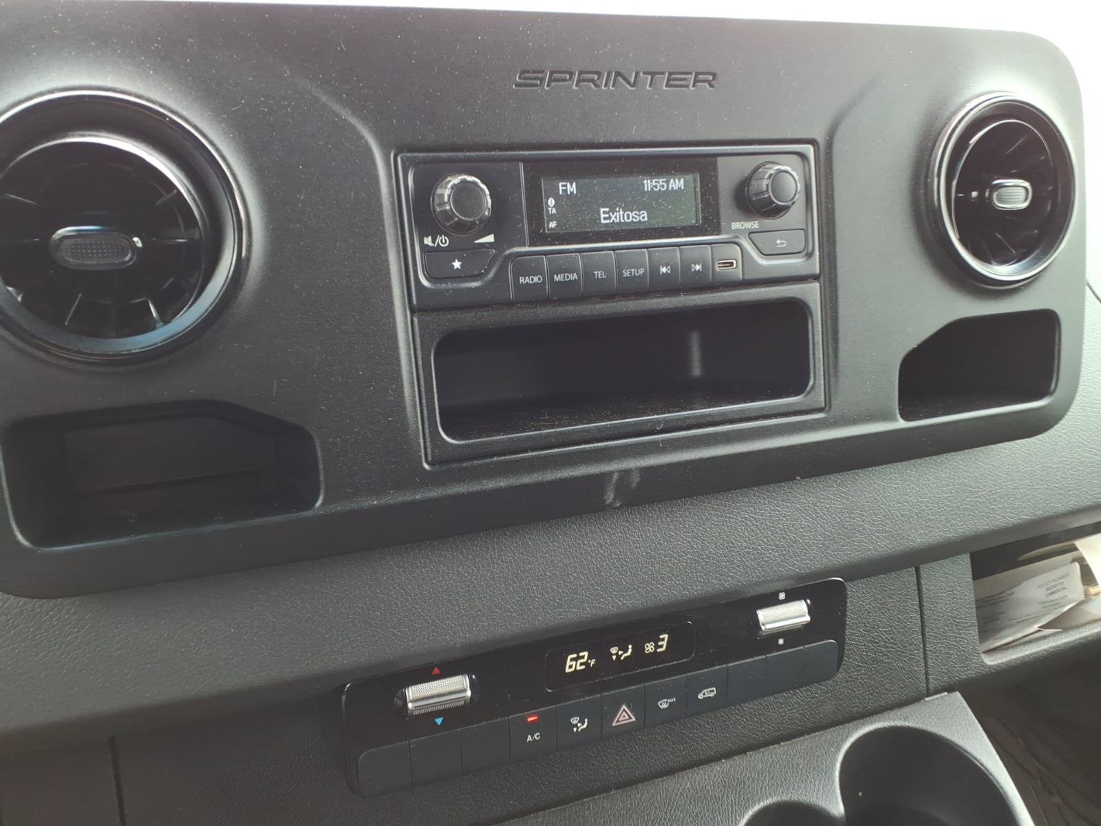 Used 2020 Mercedes-Benz Sprinter 2500 image 9