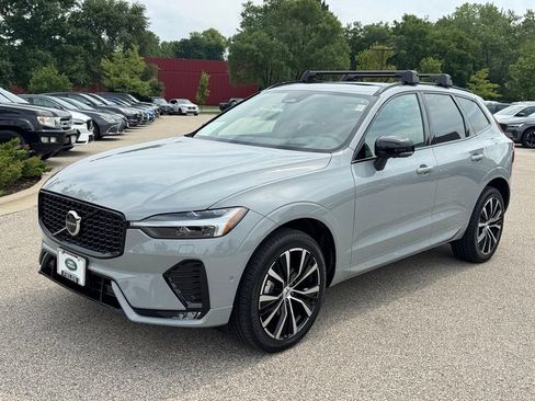 Certified 2025 Volvo XC60 B5 Ultra AWD/4WD image 1