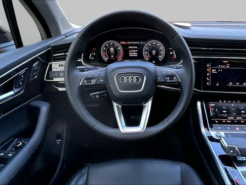 Used 2023 Audi Q7 3.0T Premium Plus w/ Premium Plus Package AWD/4WD image 6