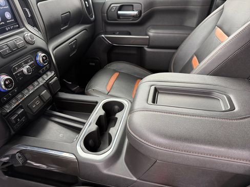 Used 2022 GMC Sierra 3500 AT4 w/ AT4 Premium Plus Package image 15