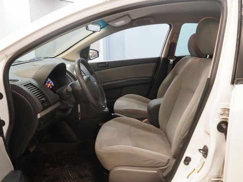 Used 2011 Nissan Sentra 2.0 image 4