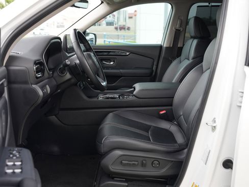 Used 2023 Honda Pilot EX-L image 14