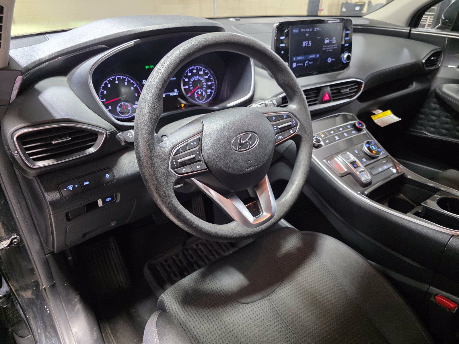 Used 2022 Hyundai Santa Fe SEL AWD/4WD image 17