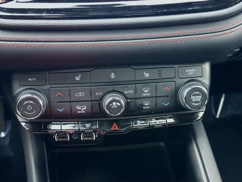 Used 2024 Dodge Durango GT w/ Trailer Tow Group IV image 15