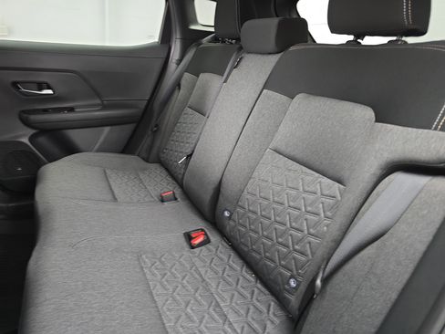 New 2026 Nissan Kicks SV image 13