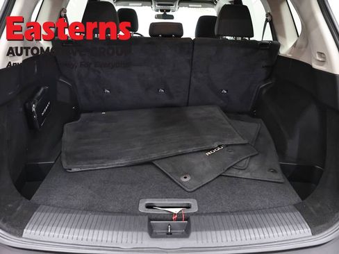 Used 2023 Nissan Rogue S AWD/4WD image 9