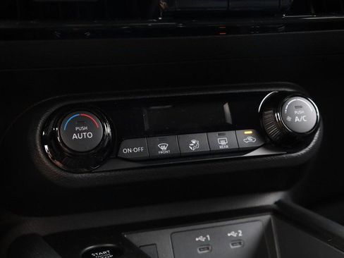 New 2026 Nissan Kicks SV image 14