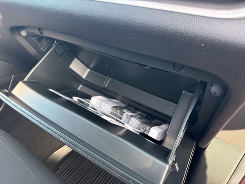 Certified 2022 Ford Explorer XLT image 47