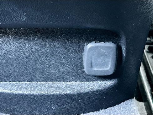 Used 2022 Chevrolet Malibu LT image 26