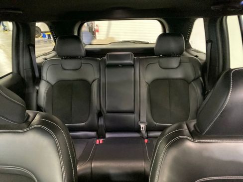 Used 2024 Jeep Grand Cherokee Altitude image 39