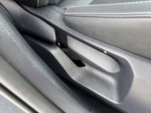 Certified 2025 Toyota Camry SE image 27