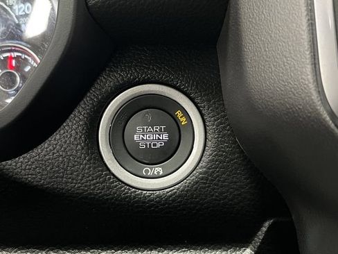 Used 2025 RAM 1500 Lone Star image 22