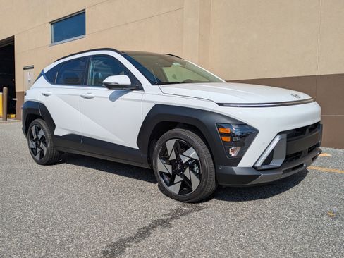 New 2026 Hyundai Kona Limited image 2