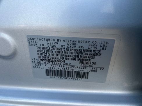 Used 2025 Nissan Versa SV image 23