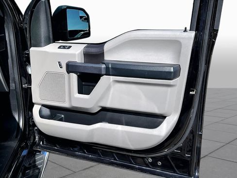 Used 2019 Ford F150 XL w/ Equipment Group 101A Mid RWD image 23