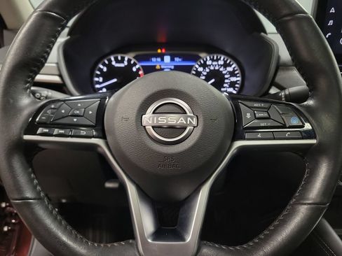 Used 2024 Nissan Altima 2.5 SL FWD image 22