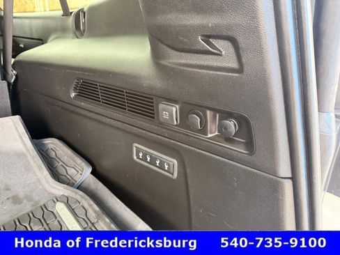 Used 2024 Jeep Wagoneer L Series II w/ Flexible Seating Group image 35
