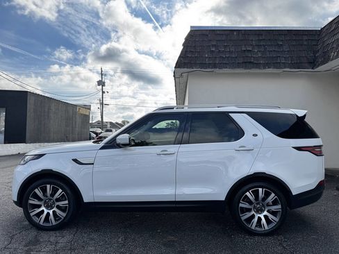 Used 2017 Land Rover Discovery HSE Luxury image 5