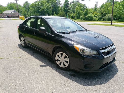 Used 2013 Subaru Impreza 2.0i w/ Popular Pkg 2 AWD/4WD image 4
